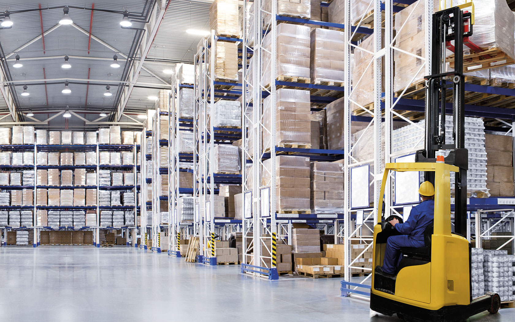 Schock Group: Services, Logistics hub / Online trading Warehousing