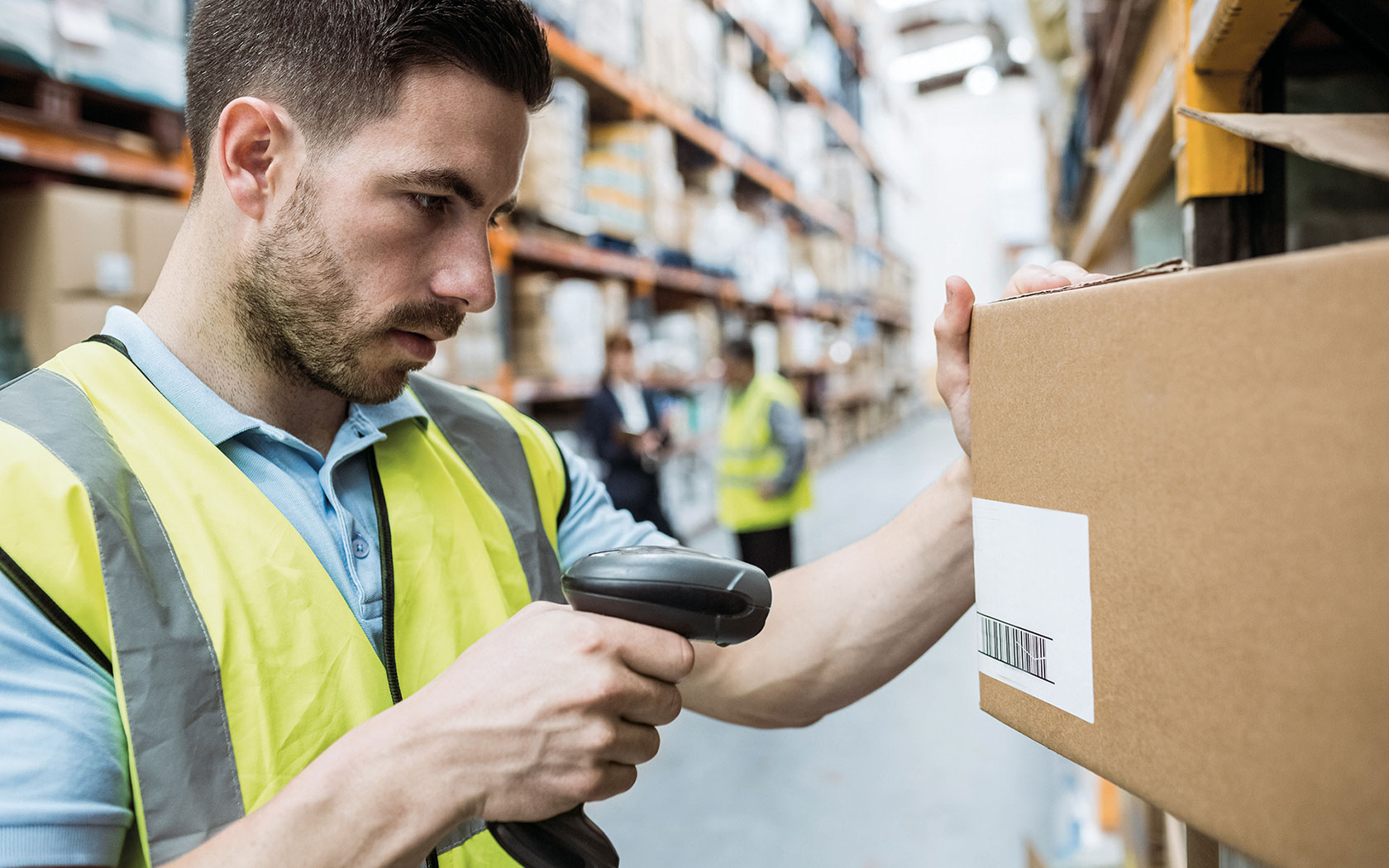 Logistics hub / Online trading: Logistics service Schock Group: Services, Logistics hub / Online trading Logistics service